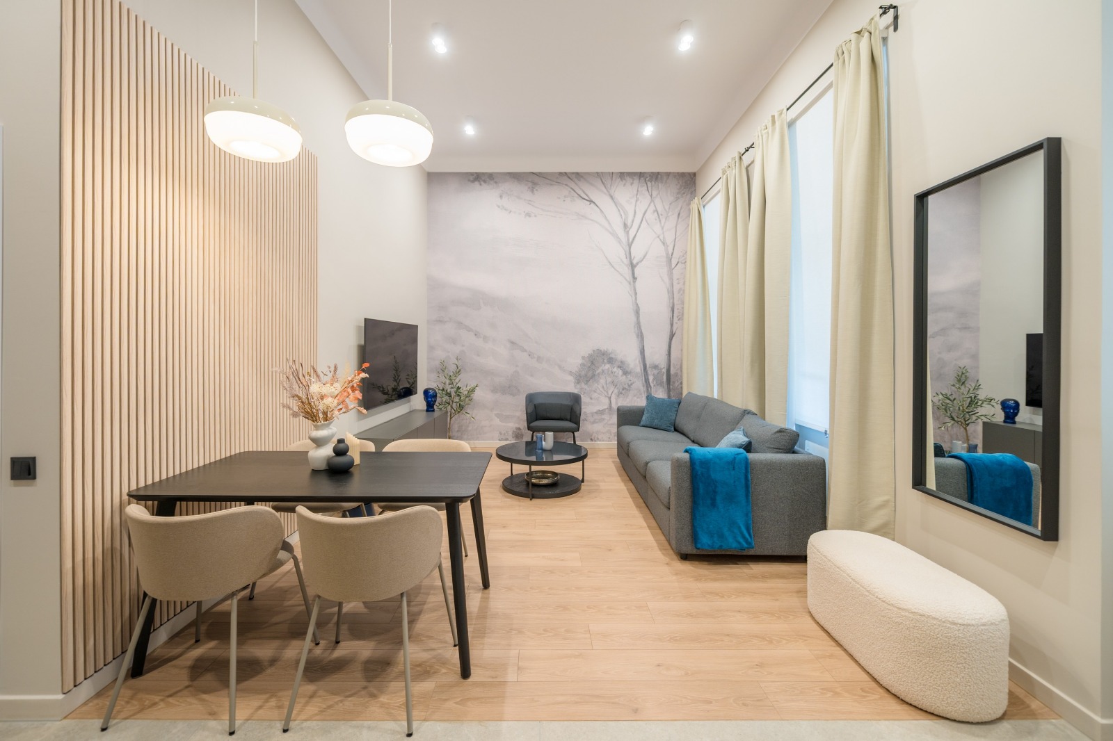 Airbnb lakás nappali étkezővel — Bezeredj utca felújítás Budapest VIII.